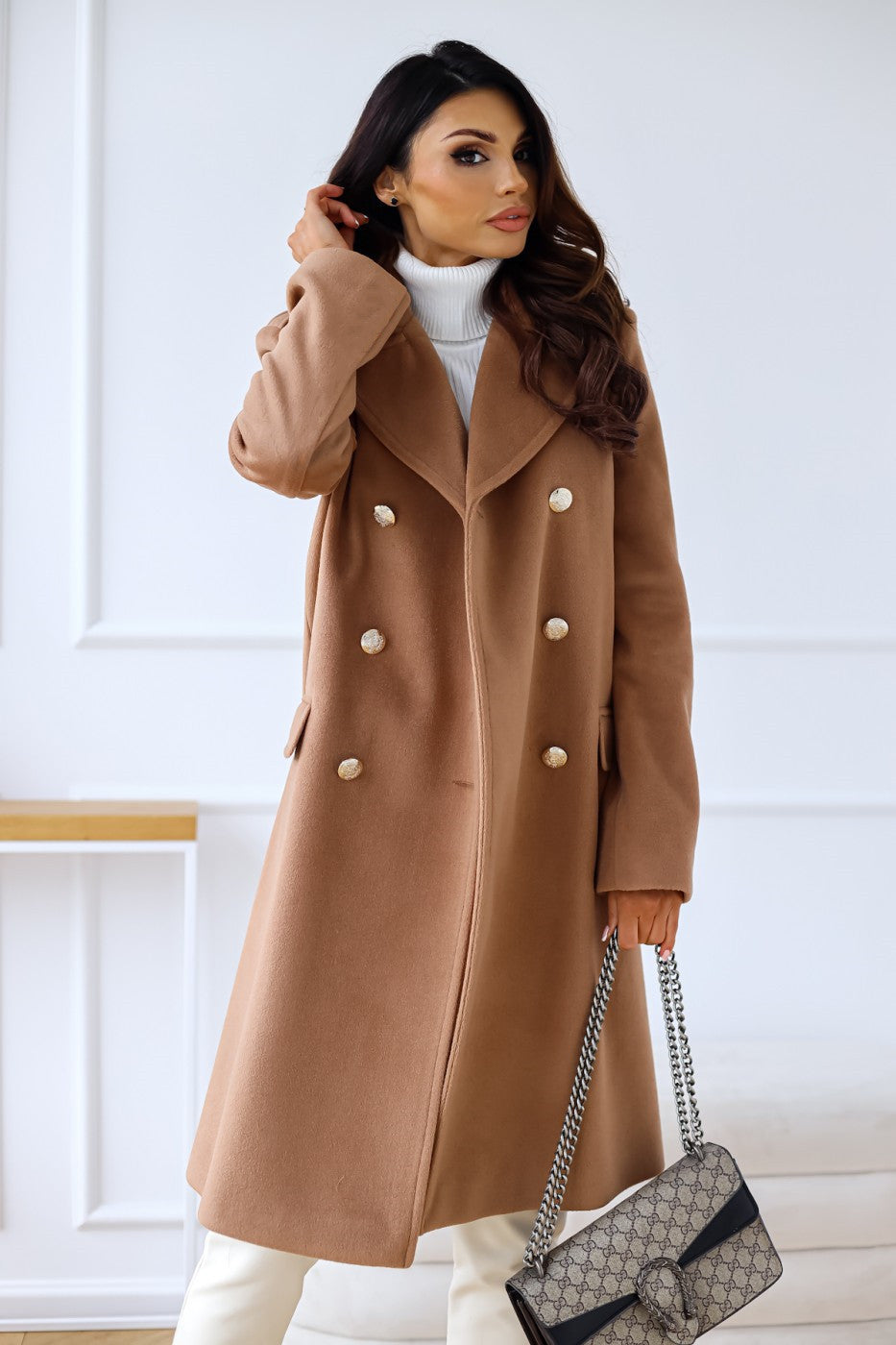 WOOLEN DOUBLE BUTTON COAT